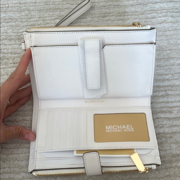 Michael Kors Gold and White Floral Wristlet - Picture 5 of 10